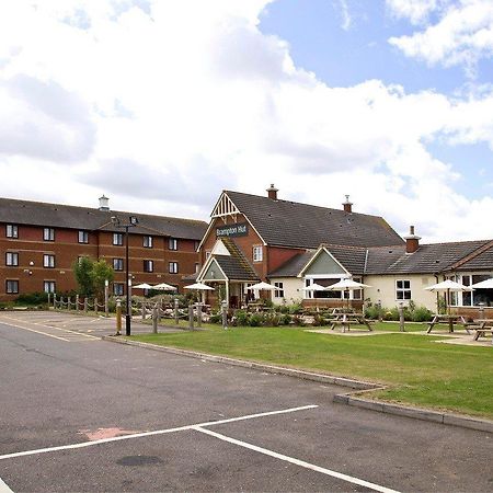 Premier Inn ハンティンドン エクステリア 写真